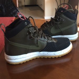 Nike LF1 Boots military Green, black, white trim